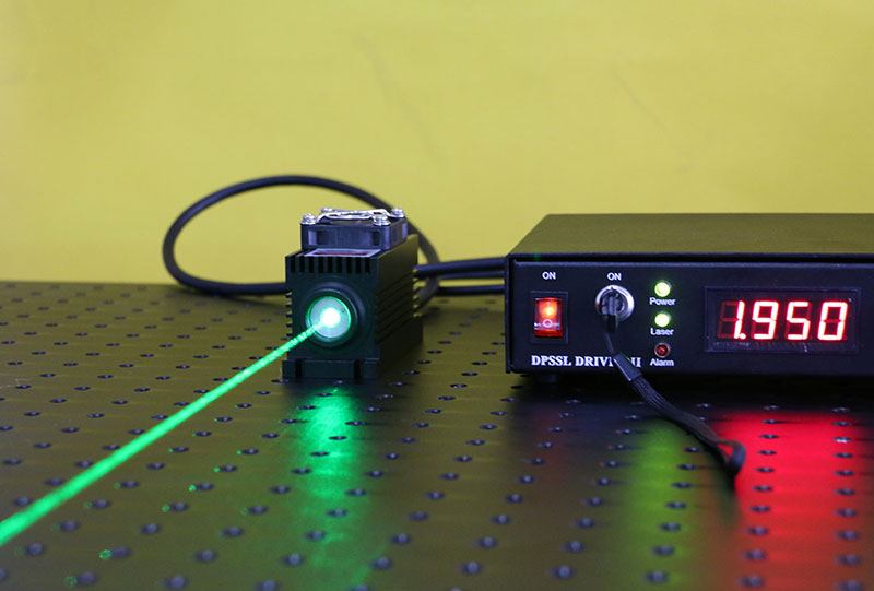 532nm 10mw~80mw green dpss laser with power supply